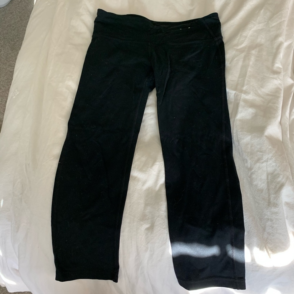 Cropped leggings🌚